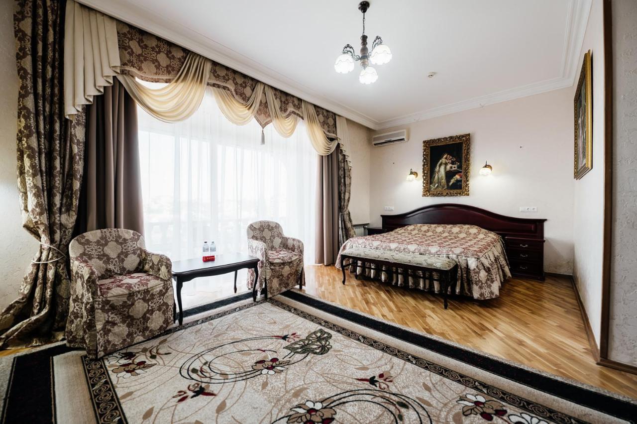 Chebotarev Hotel Szocsi Kültér fotó